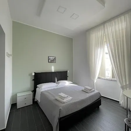 Le Porte Di - 3* Napoli