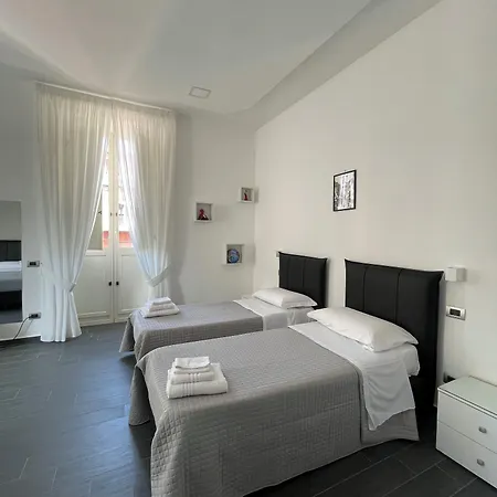 Le Porte Di - 3* Napoli